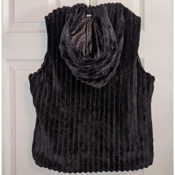 Carmin Black Soft Sleeveless Vest Hoodie Jacket M - Picture 12 of 12
